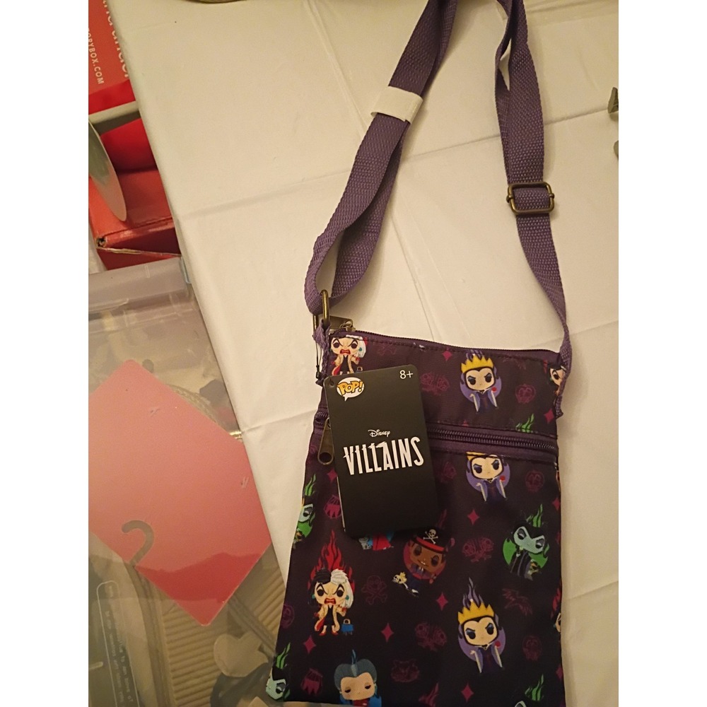 Funko NEW * Disney Villains Passport Bag * 9.5 x 7.75 Inches Fabric Purse